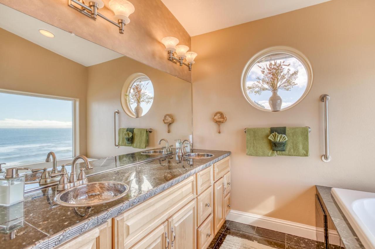 Colby'S Run Villa Newport Bagian luar foto