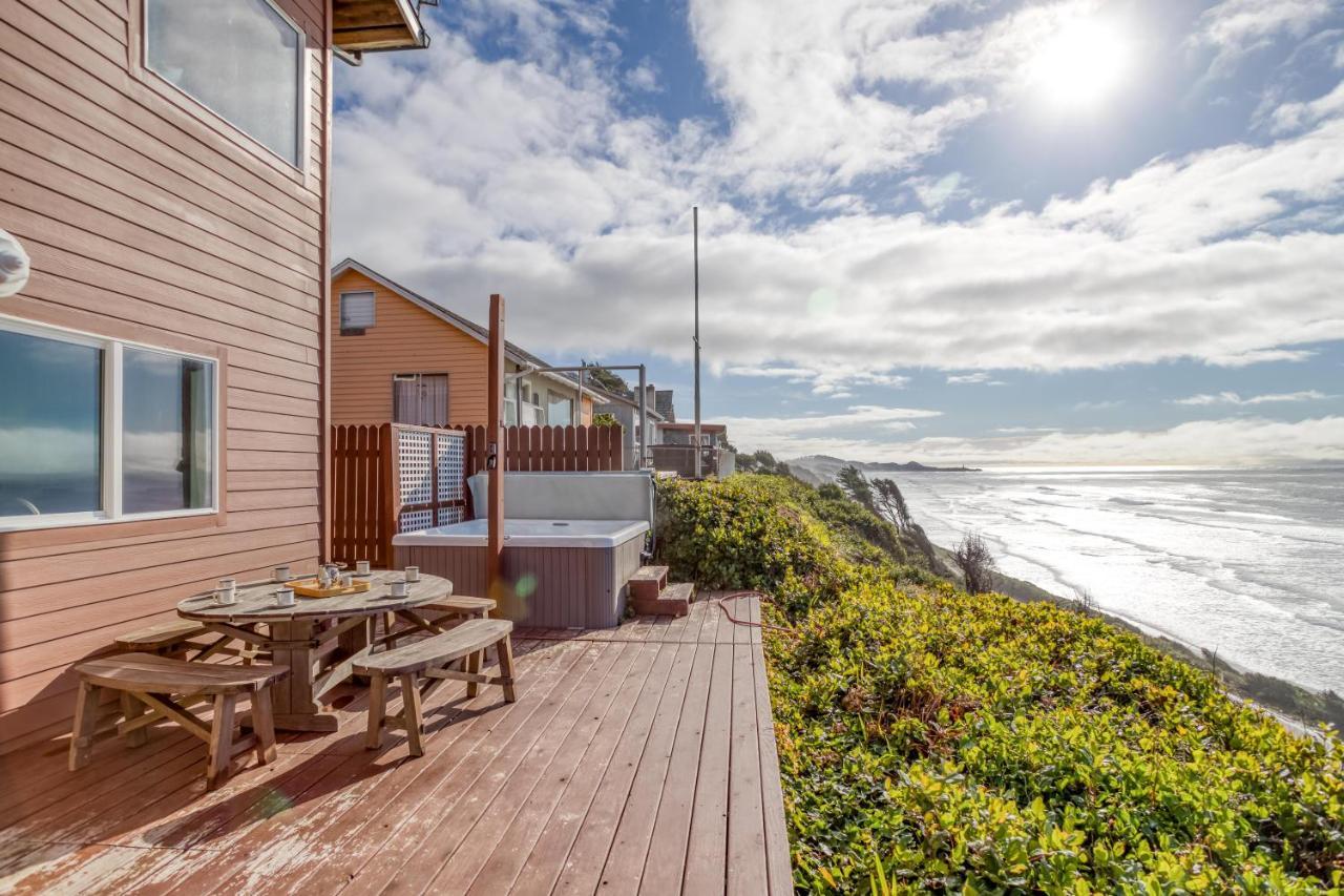 Colby'S Run Villa Newport Bagian luar foto
