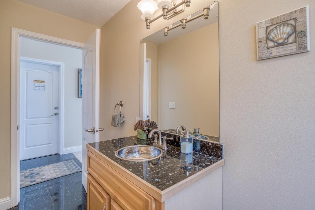Colby'S Run Villa Newport Bagian luar foto
